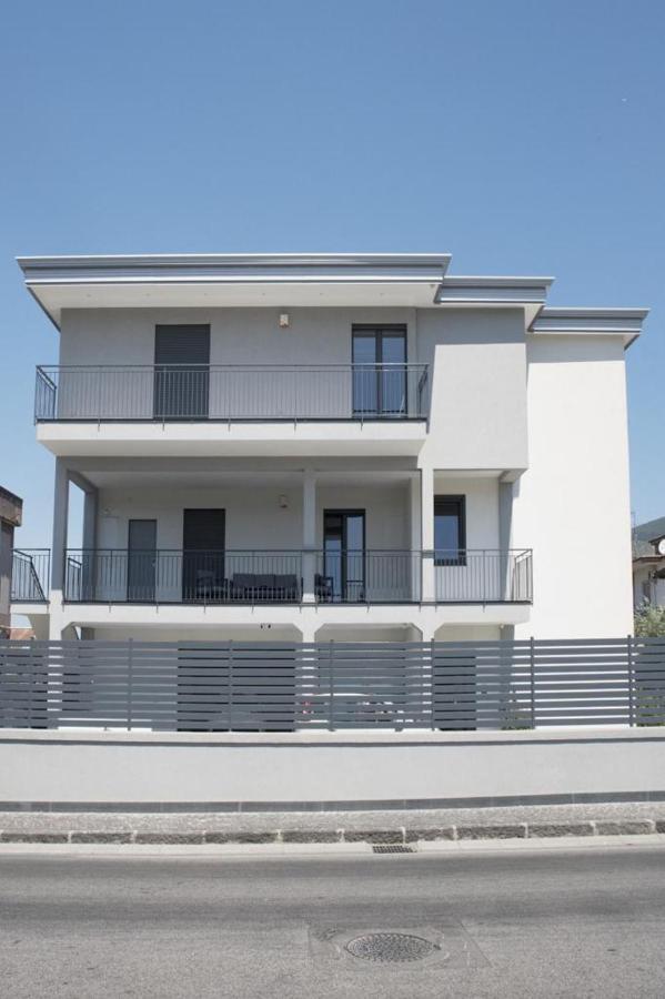 Villa Ida - Free Private Parking Sarno Exterior photo